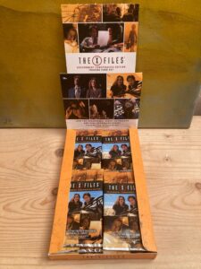 upper-deck-government-conspiracies-box-sachet